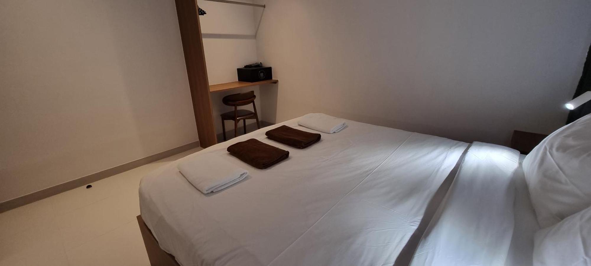 Samutra Residences Тонгсала Екстериор снимка
